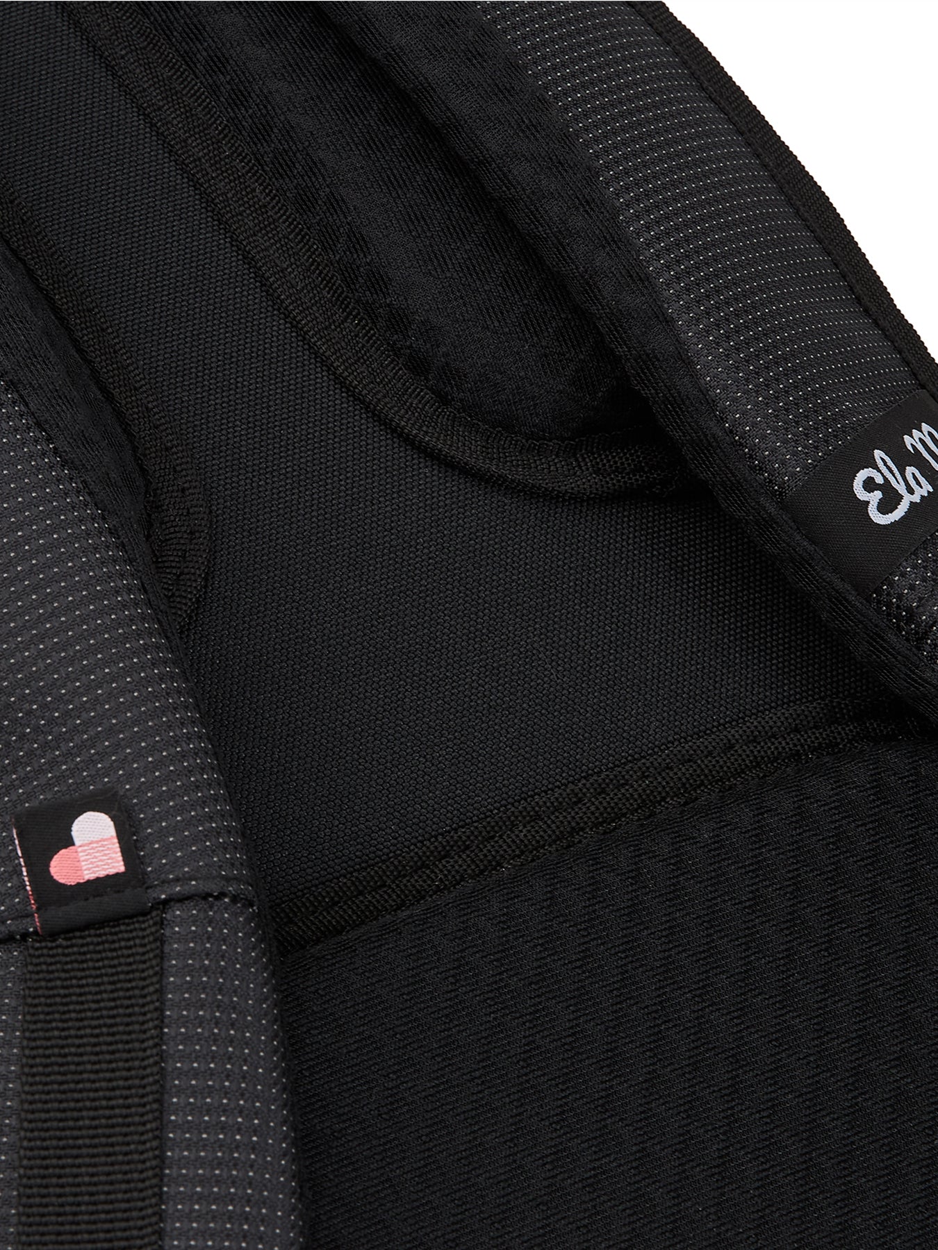 Ela Mo™ Everywhere Rucksack | Black Reflective