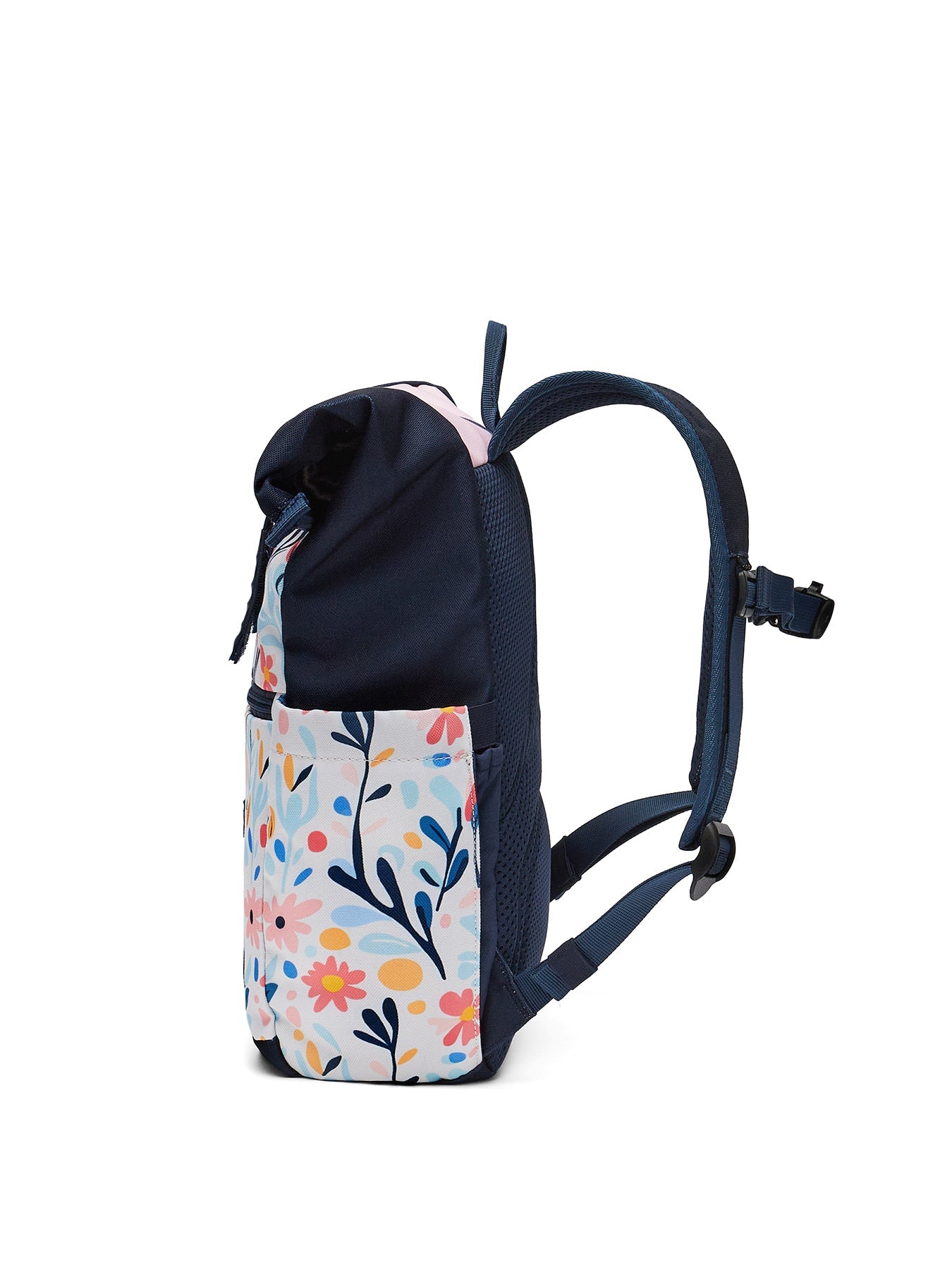 Ela Mo™ Kinderrucksack (6-10 Jahre) | Pastel Land.Floral gemusterter Rucksack, Seitenansicht mit Henkel- und Schulterriemen.