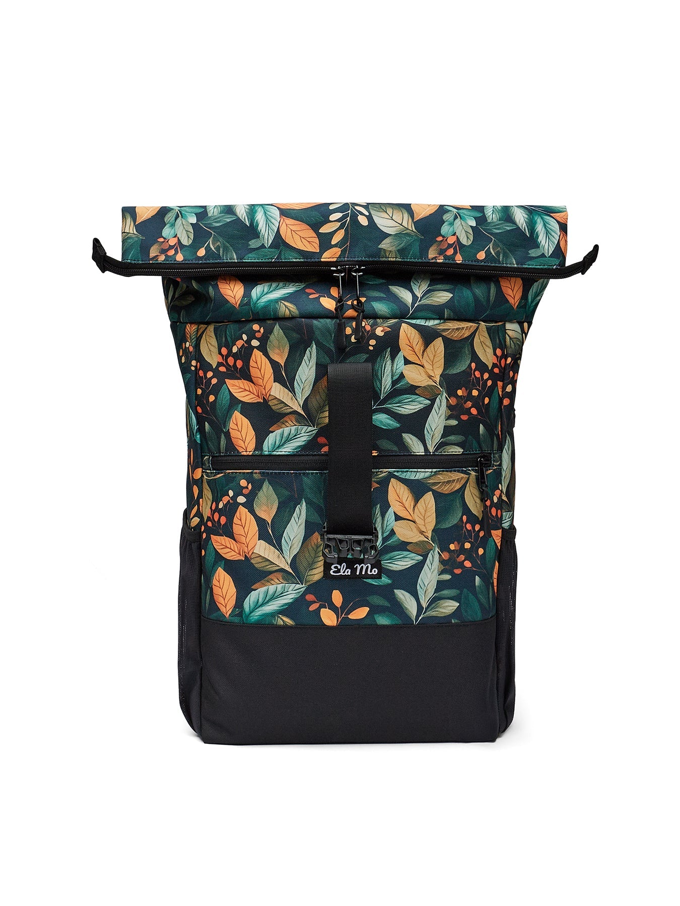 Ela Mo™ Rolltop Rucksack | Bye Bye Summer. Dunkel floral gemusterter Rucksack in vergrößerter Einstellung. 22 Liter