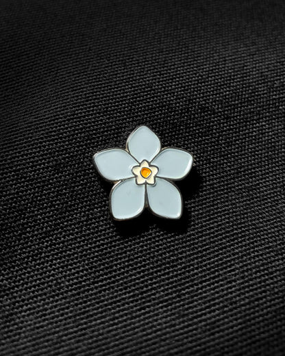 Ela Mo™ Pin für Rucksäcke | Blume