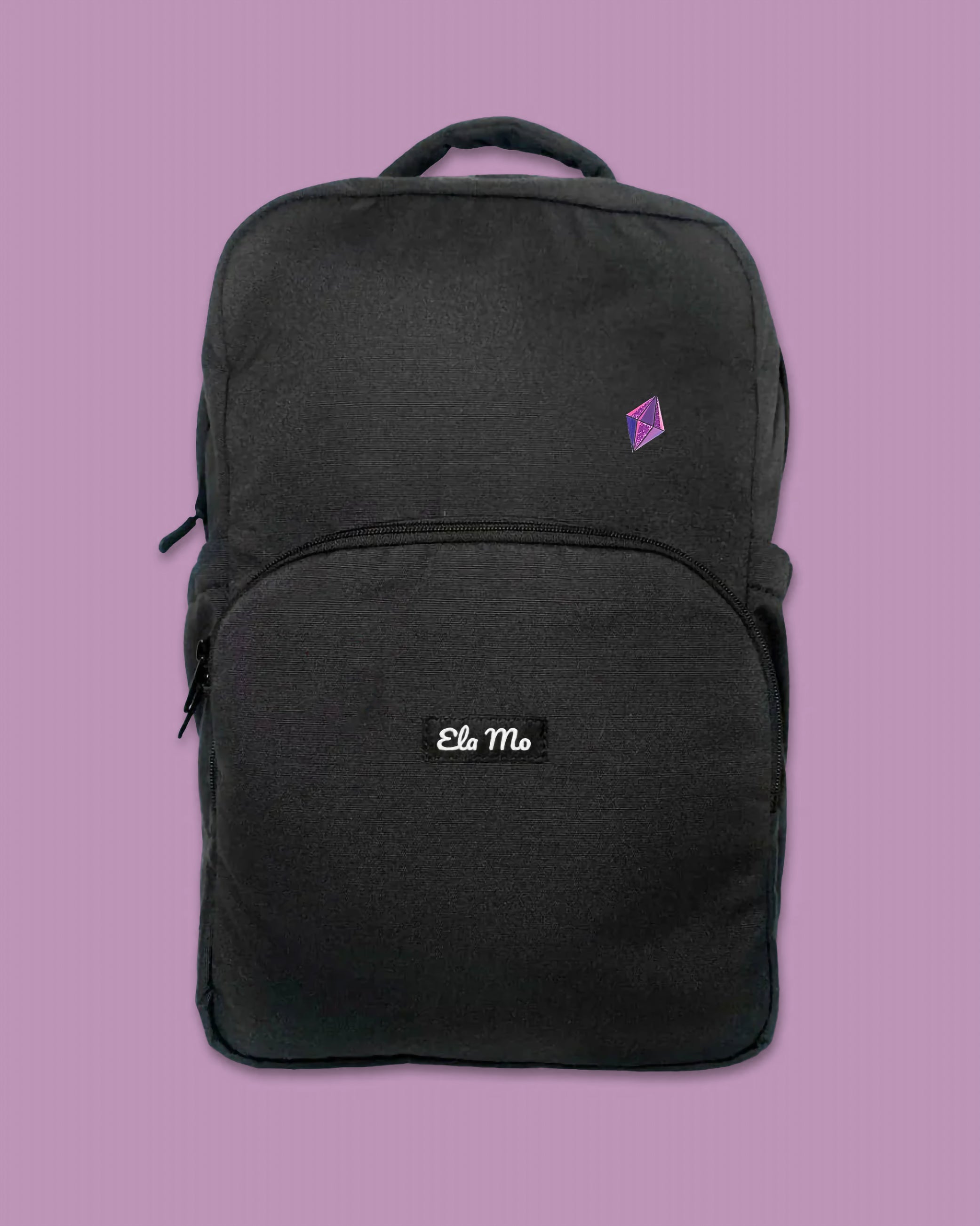 Ela Mo™ Pin für Rucksäcke | Rubin