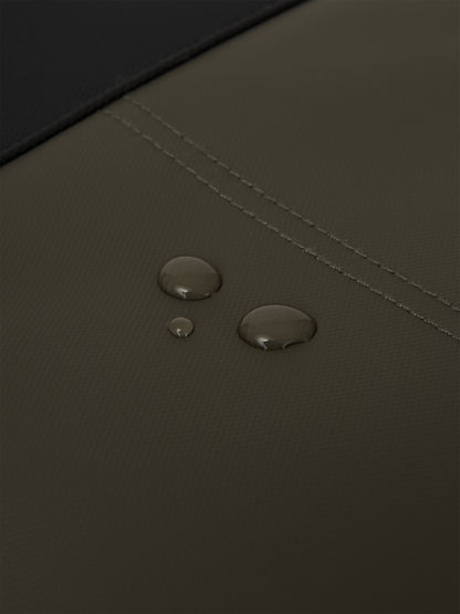 Ela Mo™ Rolltop Rucksack | Coated Edition Olive