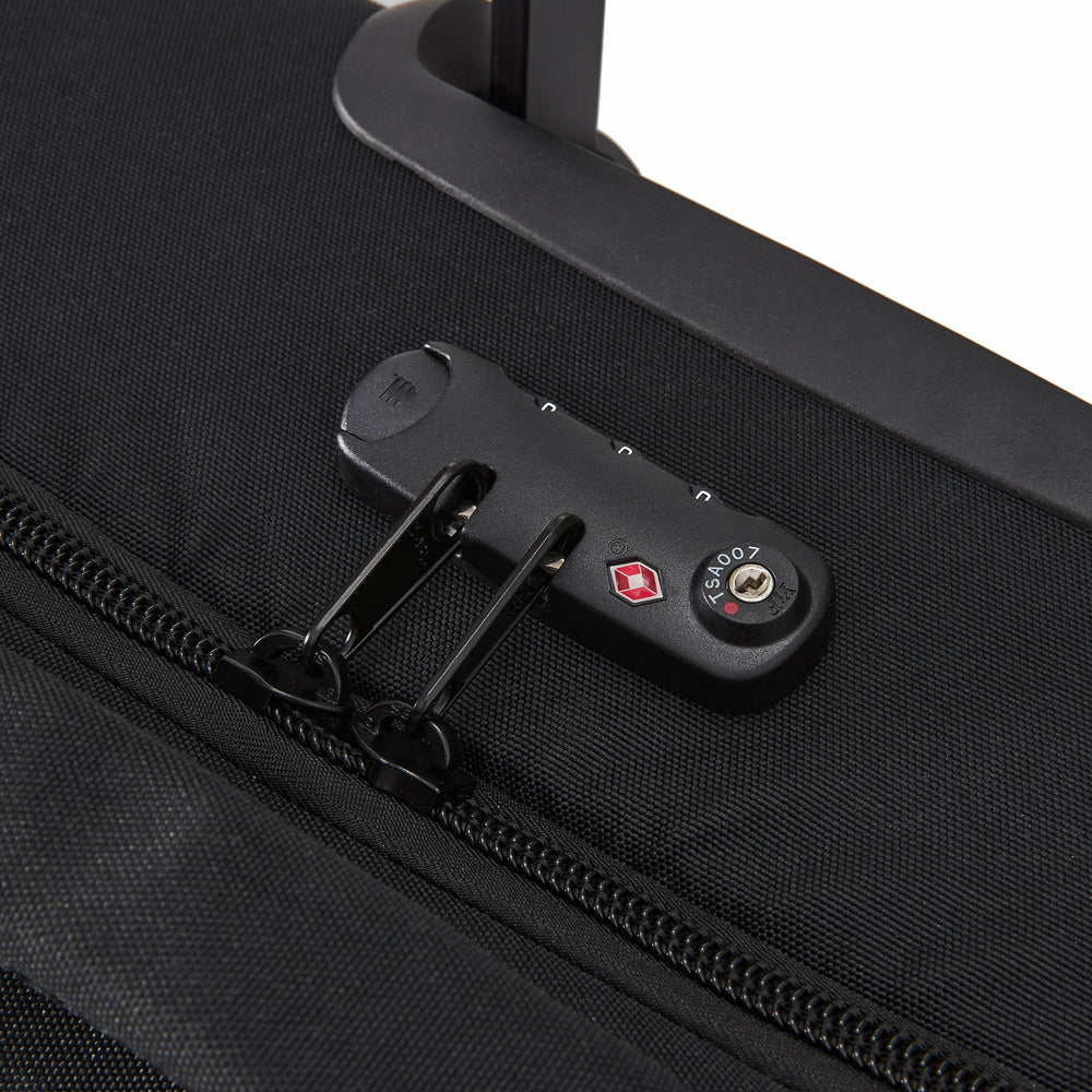 Ela Mo™ Reisetasche mit Rollen 42 Liter | Beauty in Darkness